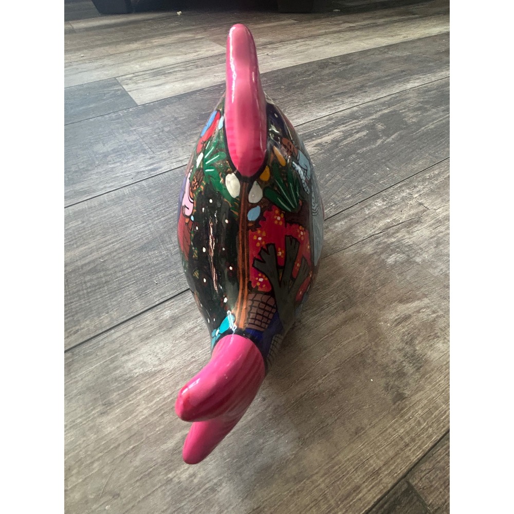 Mexican Folk Art Hand Painted Pottery Fish Figurine‎ Village Scene Pink Black - Picture 5 of 5